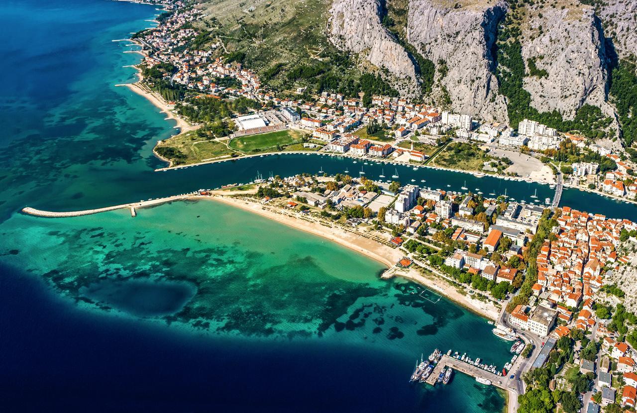 Apartment Omis Holiday Exteriér fotografie