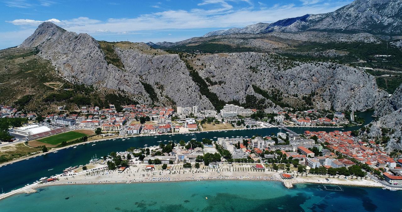 Apartment Omis Holiday Exteriér fotografie